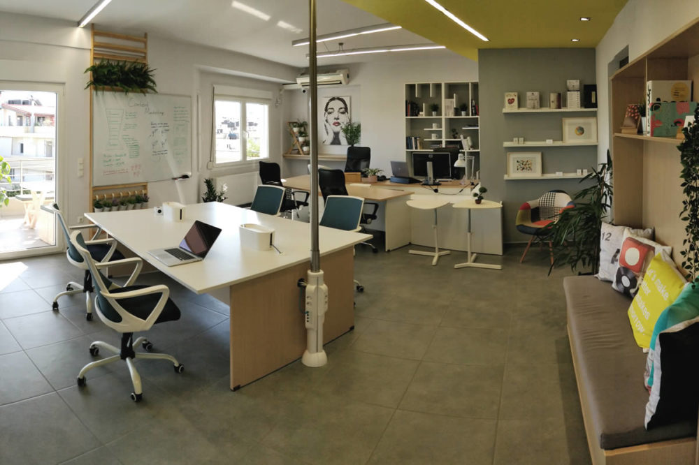 Dedicated desk - Coworking space Heraklion Crete